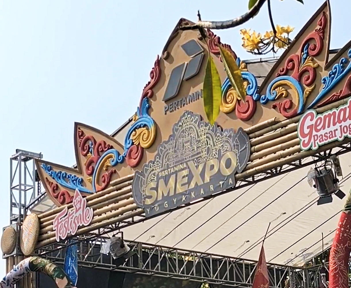 Semarakkan HUT ke-270 Kota Yogyakarta dan Hari Batik,  Pameran UMKM di Pasar Ngasem Resmi Dibuka